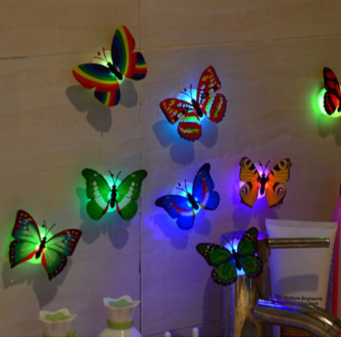LED-es falmatrica pillangókkal, vilagító, 3D